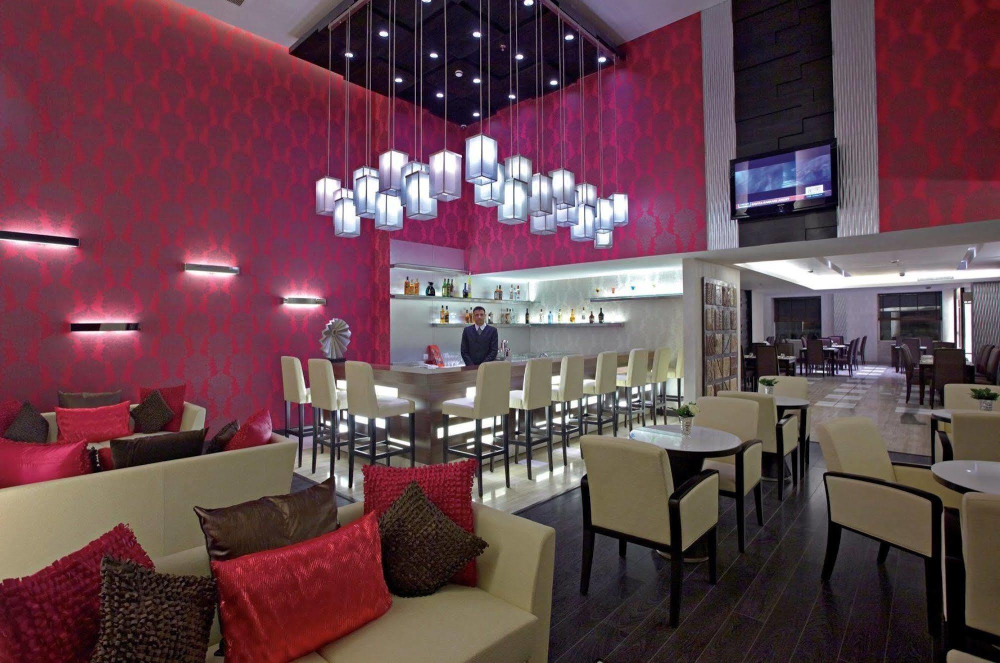 Radisson Hotel Sector 29 Gurugram Gurgaon Luaran gambar